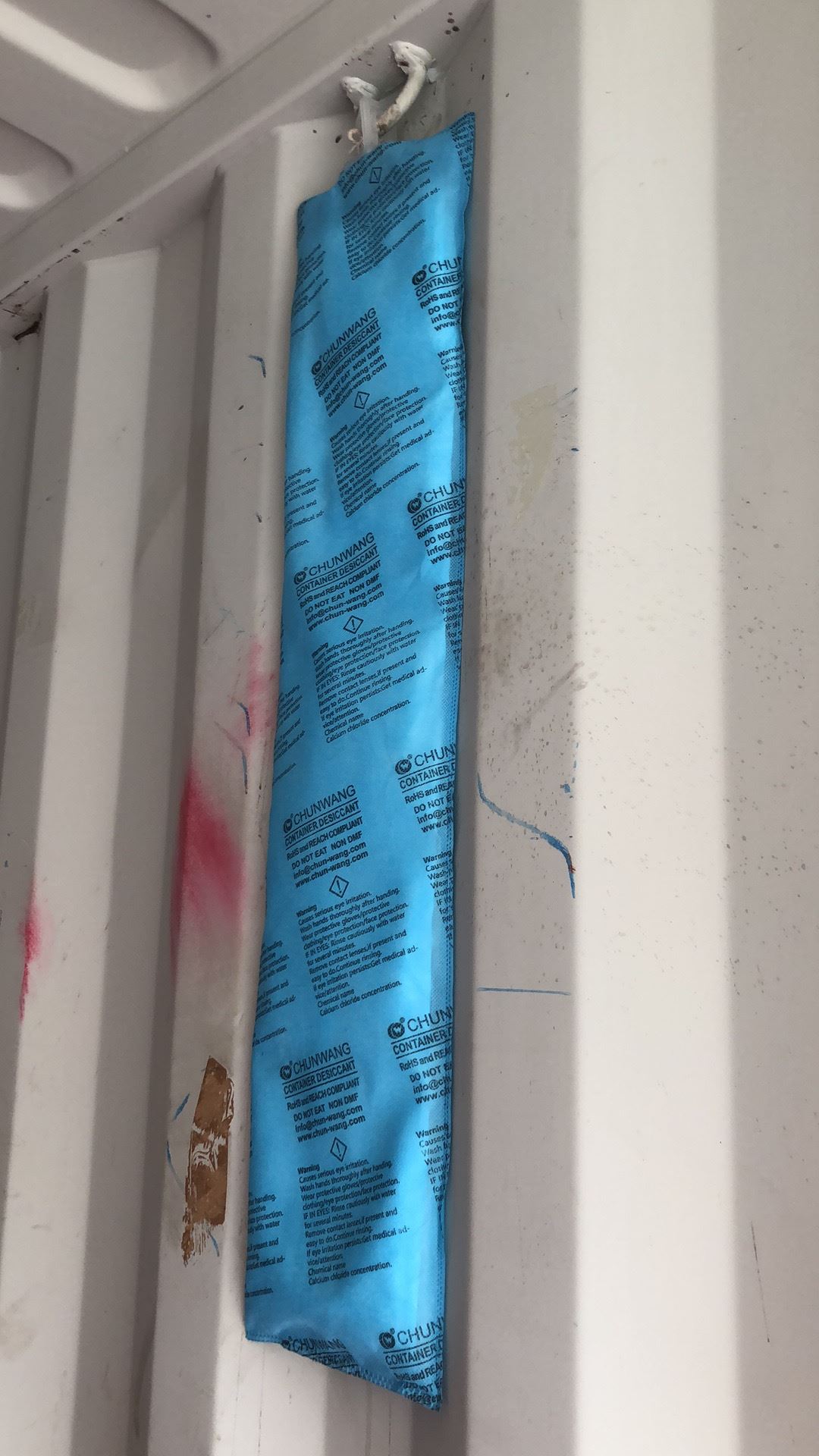 Hang-Container Humidity Absorber 1.0 kilo